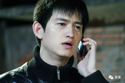 打败章子怡得影后，富商老公狱中去世获百亿遗产，人生比电视剧还狗血