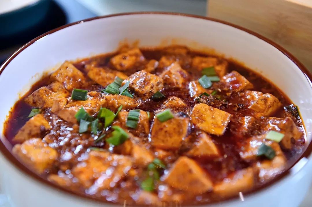 成都就一锅盆地，能“涮”出什么来？