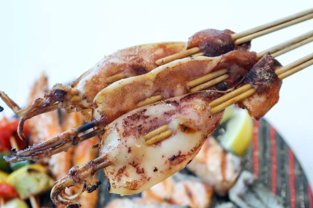 ¥188/位 “露天烧烤 小龙虾”双主题！花园式酒店放大招，6种口味小龙虾轮番刷，青啤、哈根达斯不限量！