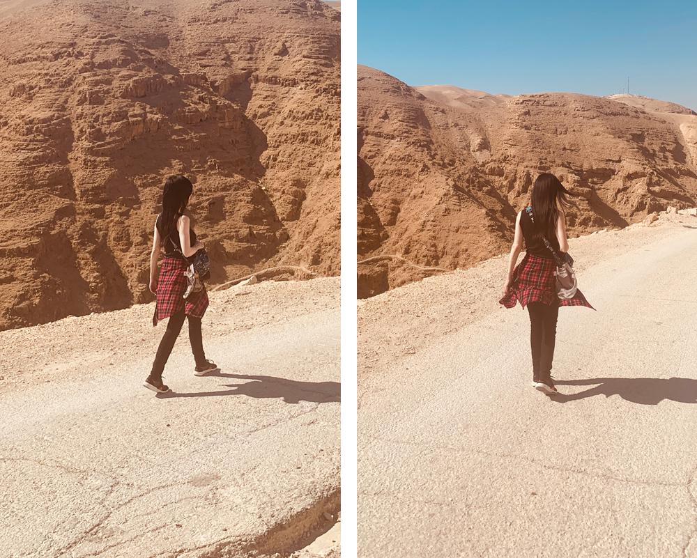 周慧敏穿格子衬衫去旅行，造型低调有活力，哪里像是年过半百的人