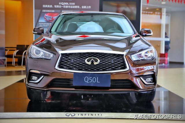 实拍英菲尼迪Q50L 2.0T,内外兼修还大降价,为啥还被BBA狂打脸