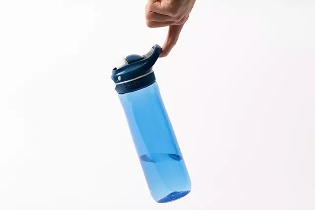 拼团丨你还在拧盖子？我已经喝到水了