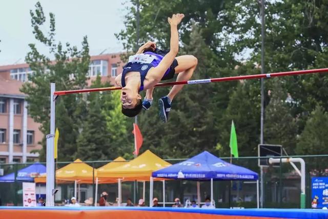 清华田径队再创“十连冠”多图直击2019年首度高校田径运动会现场 清华田径队再创“十连冠”多图直击2019年首度高校田径运动会现场