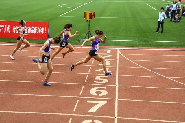 清华田径队再创“十连冠”多图直击2019年首度高校田径运动会现场 清华田径队再创“十连冠”多图直击2019年首度高校田径运动会现场