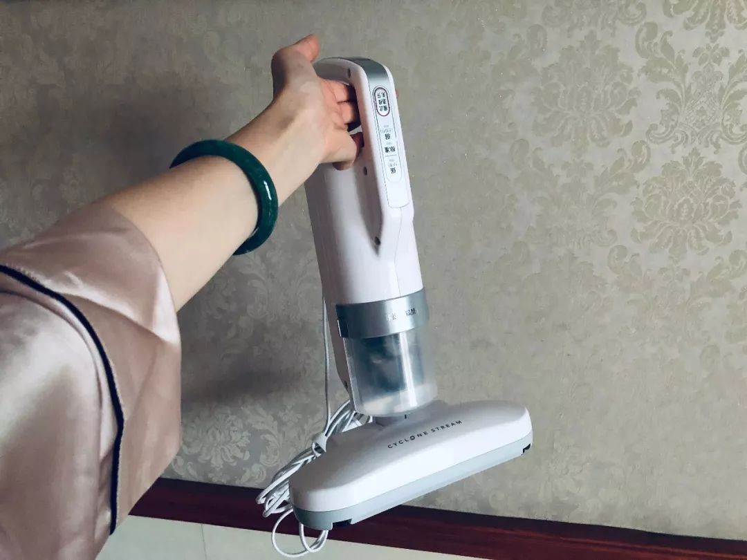 妈呀，每天睡的床竟然有这么脏！