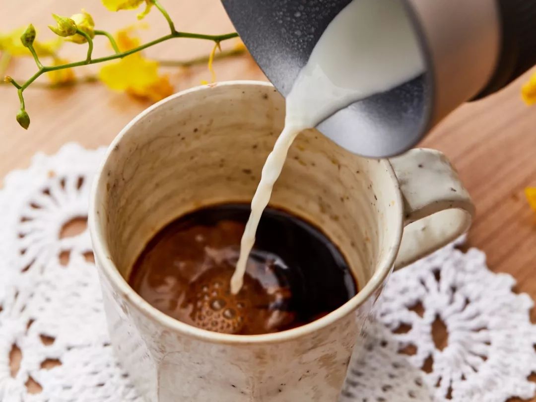 用3分钟现做一杯地道的花式咖啡,让生活回归简单 用3分钟现做一杯地道的花式咖啡,让生活回归简单