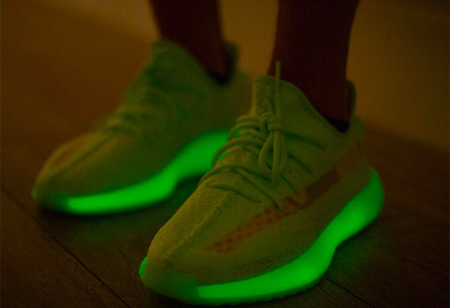 夜光 Yeezy 、刮刮乐 AJ1 领衔，本周发售的新鞋太狠了！