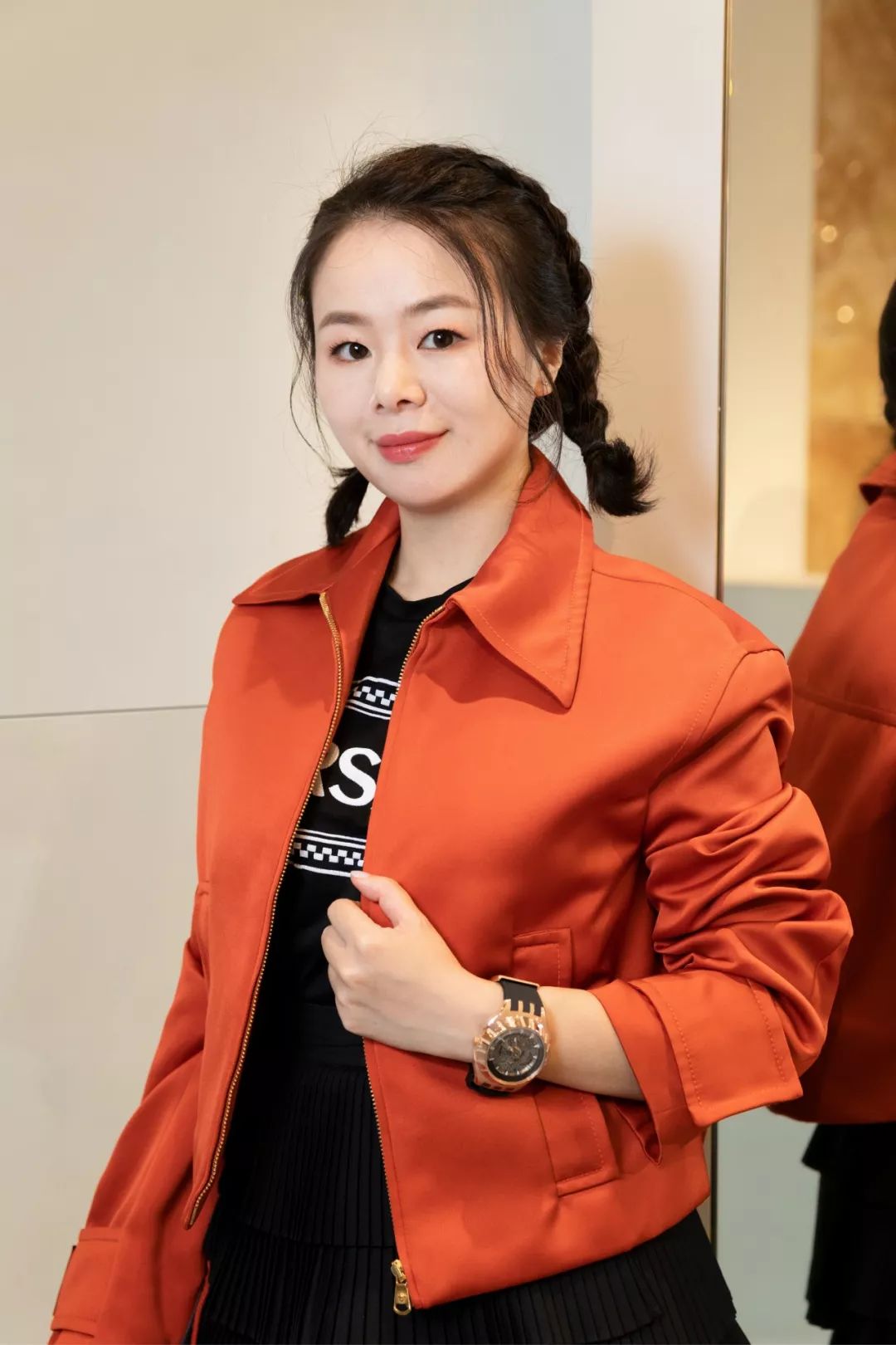 为啥大家都在抢这只SWATCH？新表看起来像10万块，其实只要…