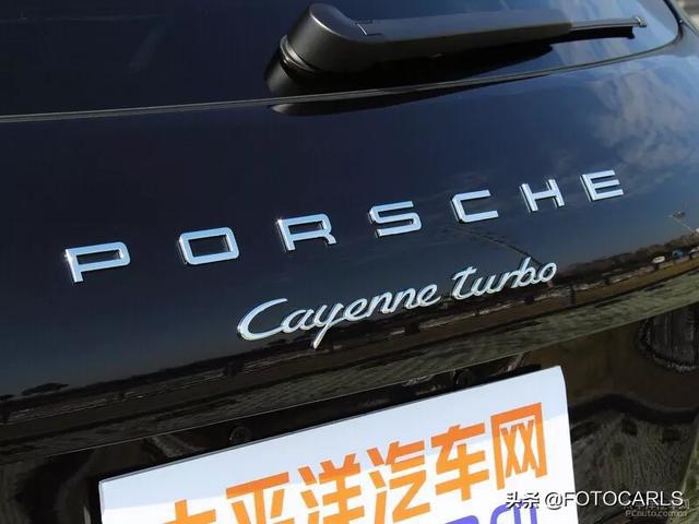 实拍保时捷Cayenne Turbo 4.8T，这代卡宴最帅气，售价221.4万