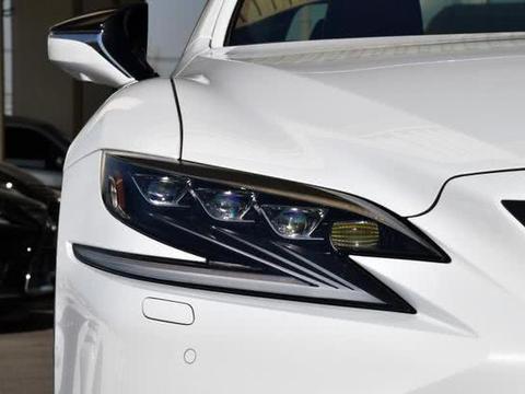 速递!新鲜的“雷克萨斯“资讯全在这，看我就够了