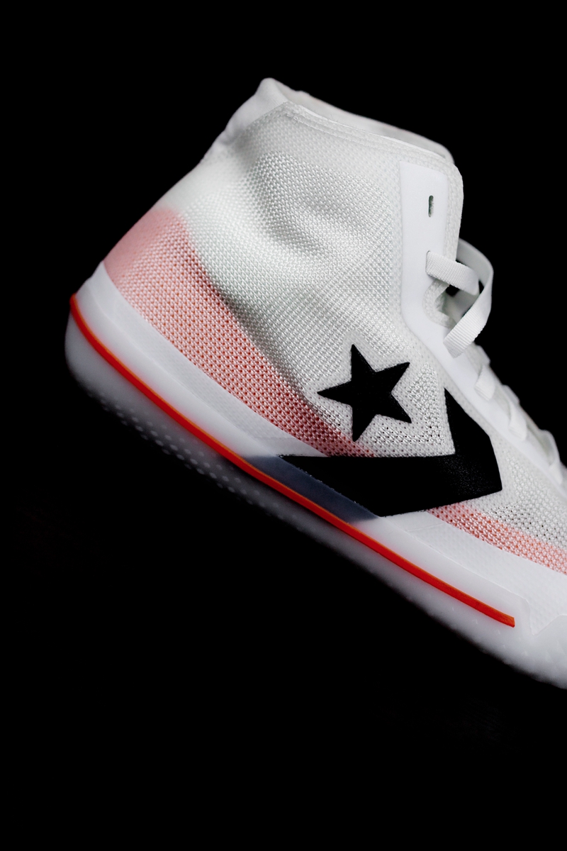 竟搭载 Nike 缓震！这双 Converse 实战篮球鞋全是惊喜！