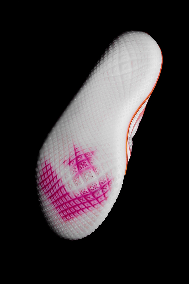 竟搭载 Nike 缓震！这双 Converse 实战篮球鞋全是惊喜！