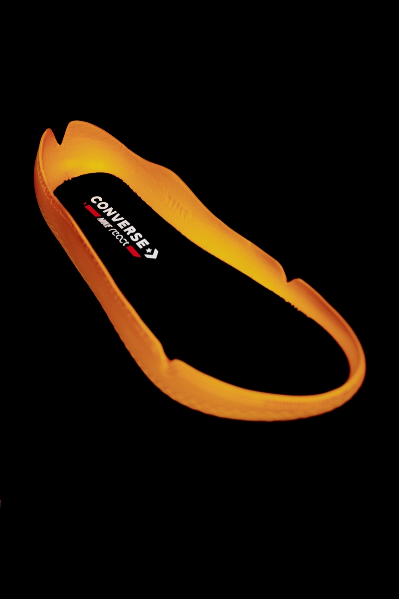 竟搭载 Nike 缓震！这双 Converse 实战篮球鞋全是惊喜！