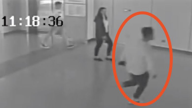 歹徒走投无路掏出凶器，不巧遇上“宋仲基”！那场面，人民日报都关注了