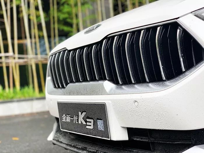 全新起亚K3竞争力分析,全系自动挡,9.88万起售,矛头指向了谁?
