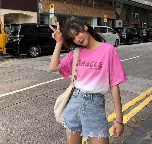 做元气少女,有这几款短袖T恤就够了 做元气少女,有这几款短袖T恤就够了