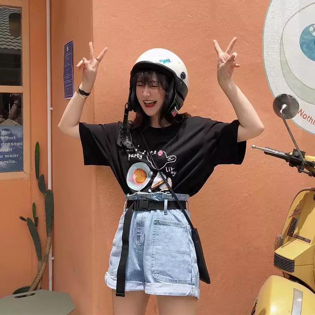 做元气少女,有这几款短袖T恤就够了 做元气少女,有这几款短袖T恤就够了