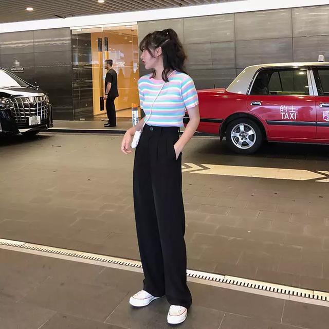 做元气少女,有这几款短袖T恤就够了 做元气少女,有这几款短袖T恤就够了