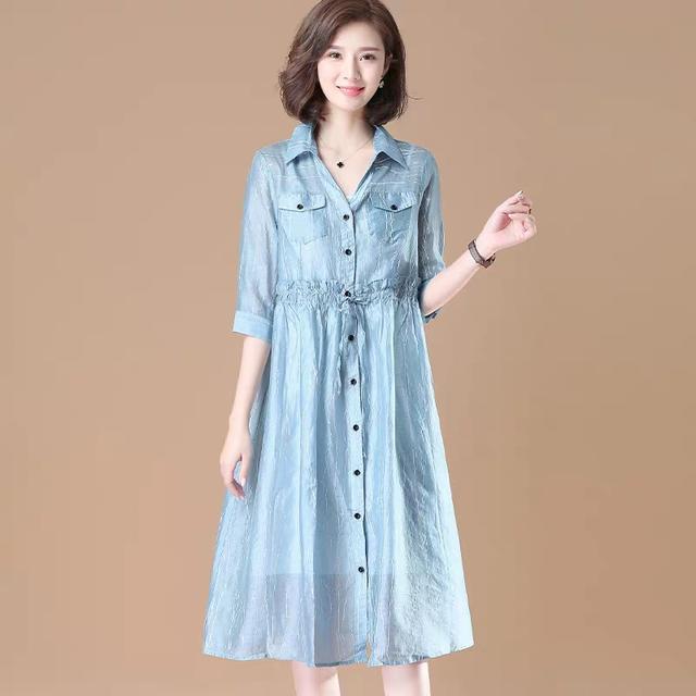 适合奔四女人穿两件套裙，洋气好看显文艺