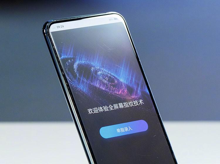 苹果有意屏幕指纹 人脸识别，网友：为啥还要指纹