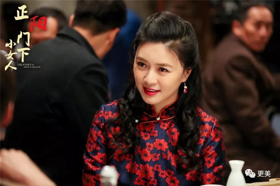 打败章子怡得影后，富商老公狱中去世获百亿遗产，人生比电视剧还狗血