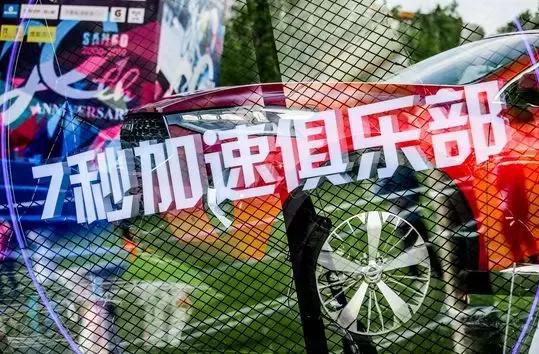 哈弗又一爆款SUV，2.0T+7DCT，百公里加速7.1秒，仅售15.49万