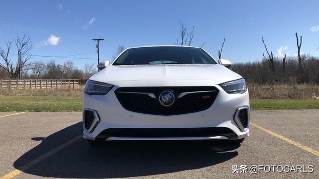 2019款全新别克君威GS实拍，3.6L V6配9AT，有几分锐志的意思？