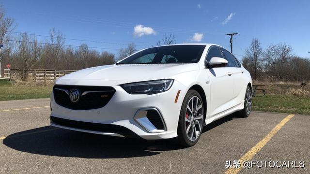 2019款全新别克君威GS实拍，3.6L V6配9AT，有几分锐志的意思？