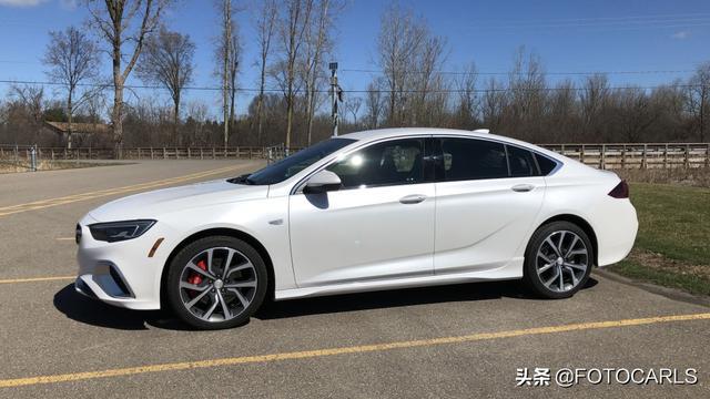 2019款全新别克君威GS实拍，3.6L V6配9AT，有几分锐志的意思？