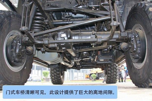 奔驰:只想造辆拖拉机,却捣鼓出辆乌尼莫克!咱也不敢说!