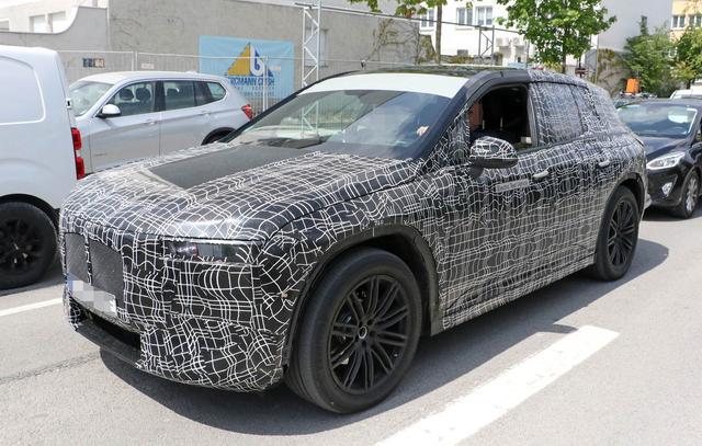 宝马i家族将添新丁?纯电动SUV i5内外饰谍照曝光!