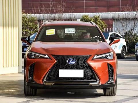 空间小舒适性好，换标C-HR值不值得买？雷克萨斯UX260h