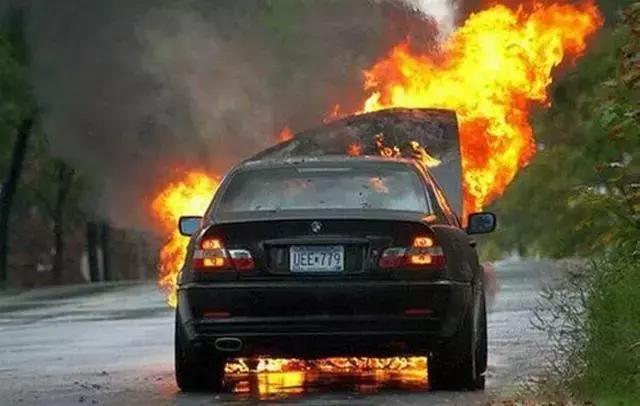 车险攻略！小白与老司机都不晓得的那些车险盲点！