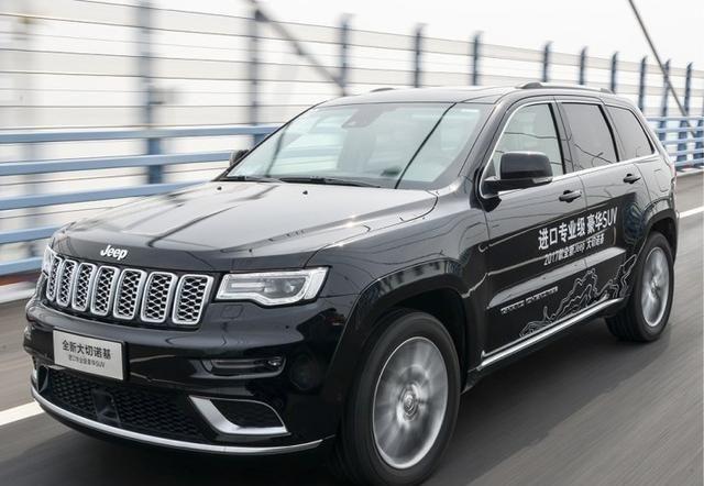 Jeep旗舰不行了?降到35万霸气超揽胜,配空气悬挂3.0L,无人理