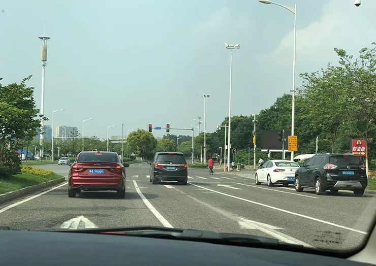 5.32L/100Km,这款高颜值SUV真实油耗曝光,90后买车首选