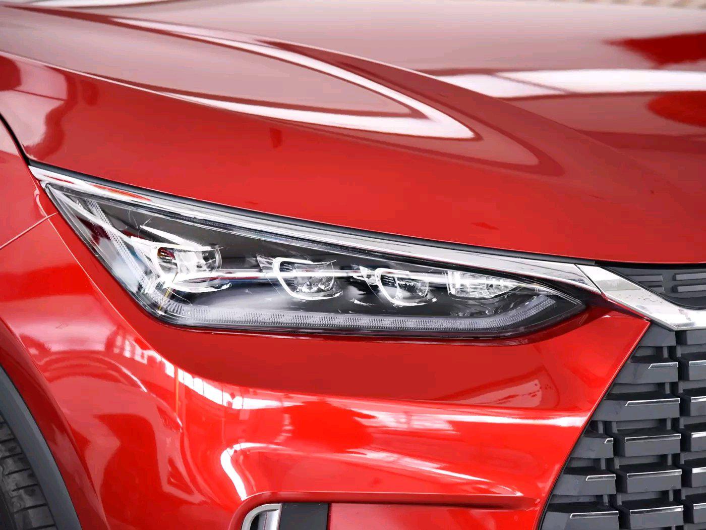 国产车界的“怪胎”,加速秒杀保时捷卡宴,真是“国宝级SUV”?