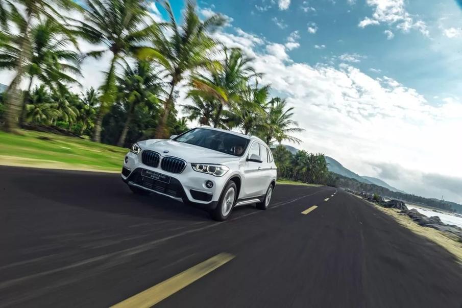 像BMW X1插电式混合动力里程升级版一样，走入新能源的浪潮