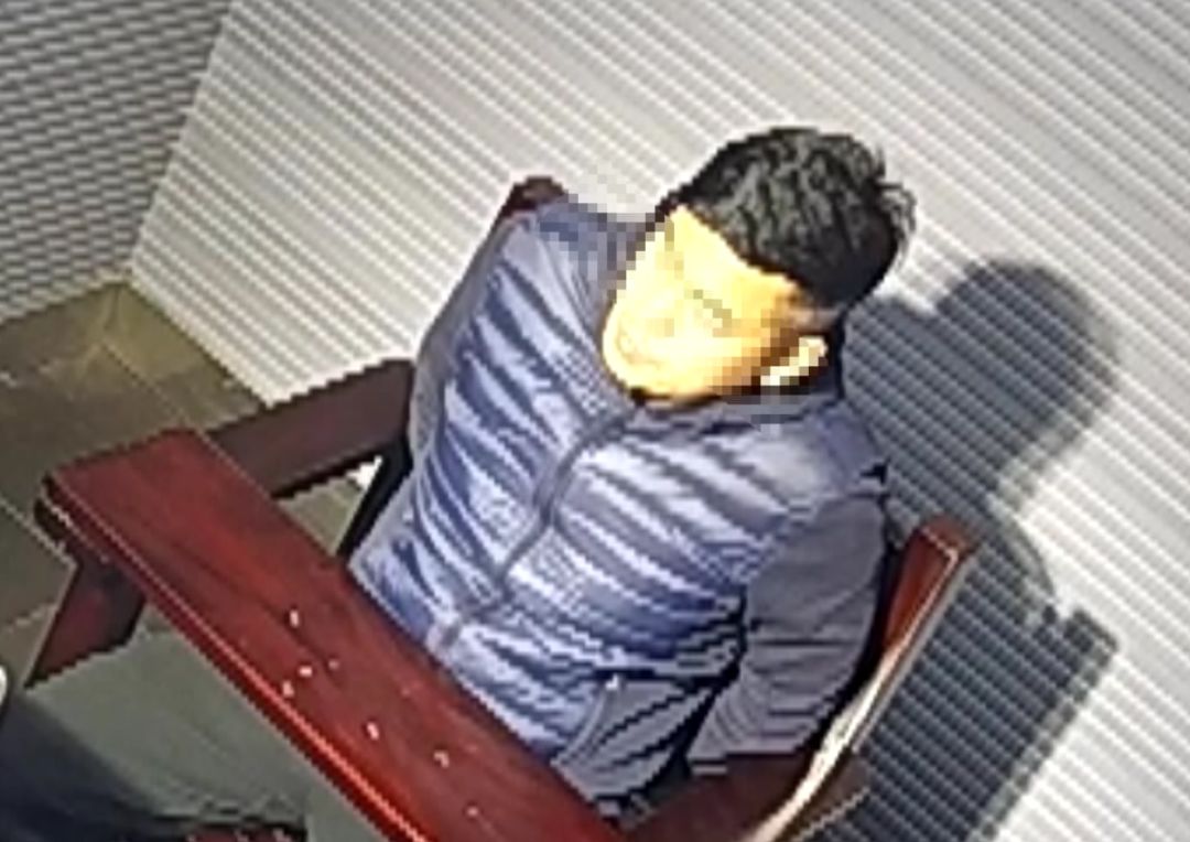男女相约去开房，5分钟以后，男的···