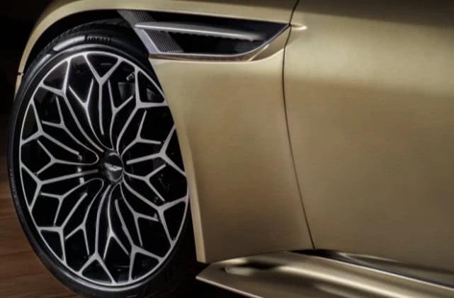 DBS Superleggera 007特别版官图 邦德附体