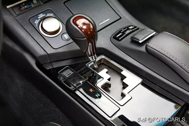 实拍|六代雷克萨斯ES350 V6,沙漏脸才是真经典,售价超65万