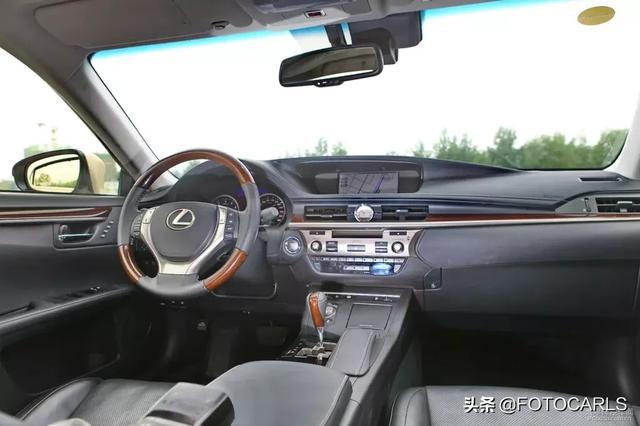 实拍|六代雷克萨斯ES350 V6,沙漏脸才是真经典,售价超65万