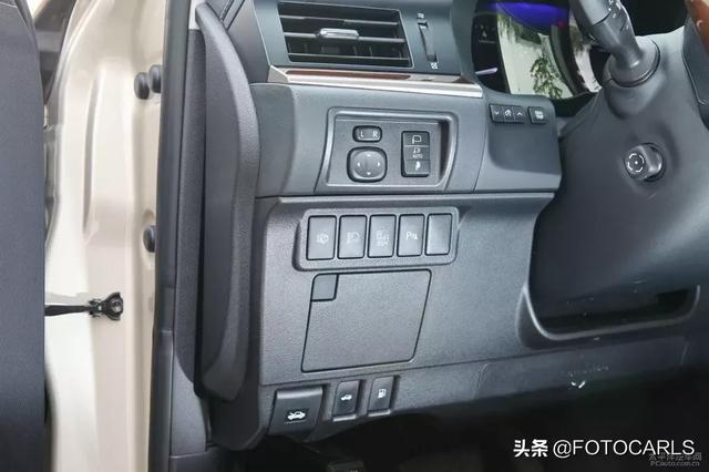 实拍|六代雷克萨斯ES350 V6,沙漏脸才是真经典,售价超65万