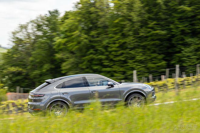 “跑车”终有跑车样,试驾保时捷Cayenne S Coupe!