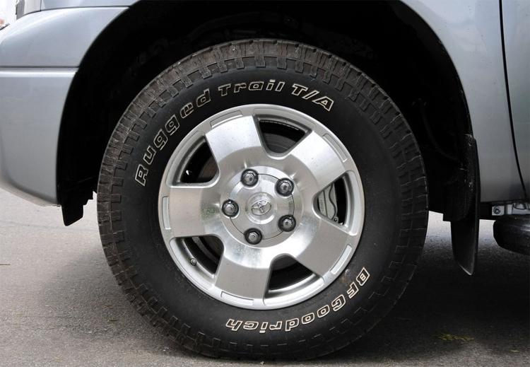 60多万元买皮卡!福特F-150猛禽、坦途和道奇Ram选谁?