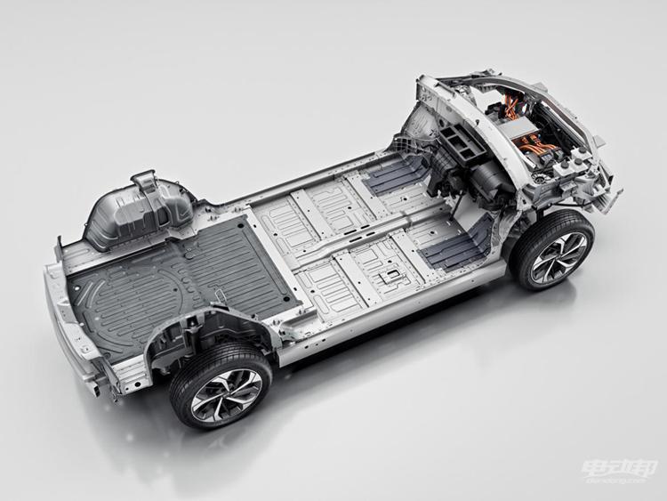 2020年广汽、小鹏等厂家推出续航600km电动车,或将取代燃油车