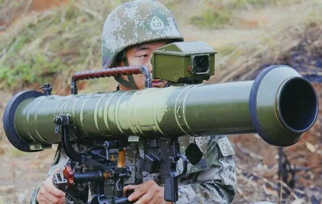 中美步兵班火力配置对比 火力不足恐惧症 真实存在吗