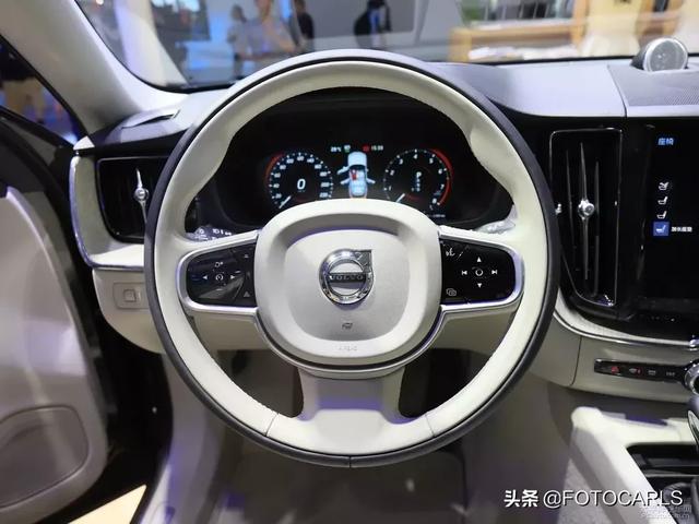 实拍｜沃尔沃XC60 T5 AWD，承担家族销量主力，你们如何评价？