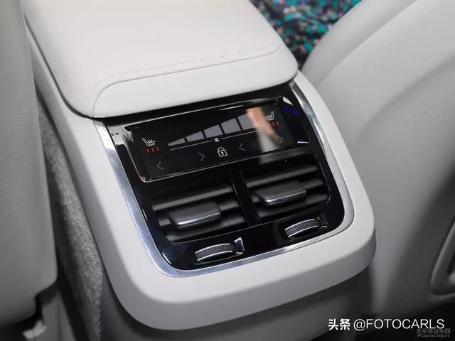 实拍｜沃尔沃XC60 T5 AWD，承担家族销量主力，你们如何评价？