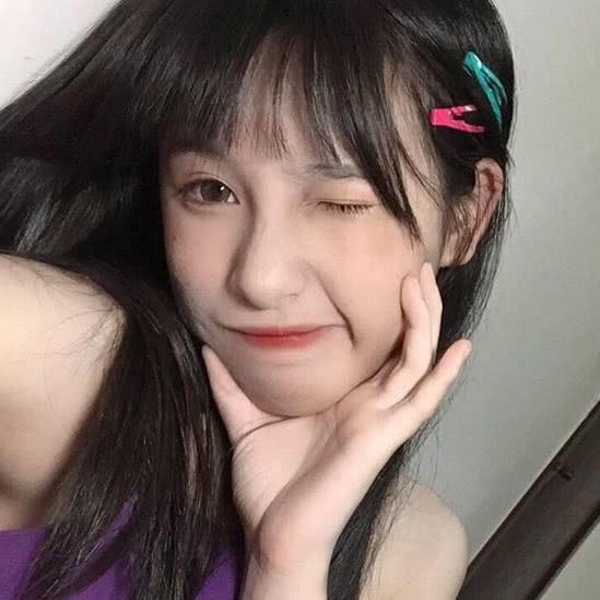 女生说晚安,直男别答嗯,学学人家00后嘴巴动漫女生的图片
