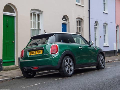 24.78万元起 MINI 60周年纪念版车型上市